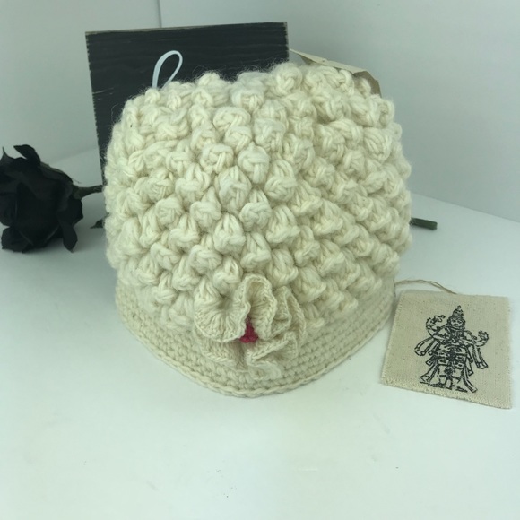 NWT Nirvana Designs Wool Knit Beanie - Picture 4 of 13